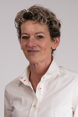 Anja Kozlowski Scheffel Apotheke Löffingen - Anna Kozlowski - Pharmazeutisch kaufmännische Assistentin - Waren Ein- und ausgang, Inventur